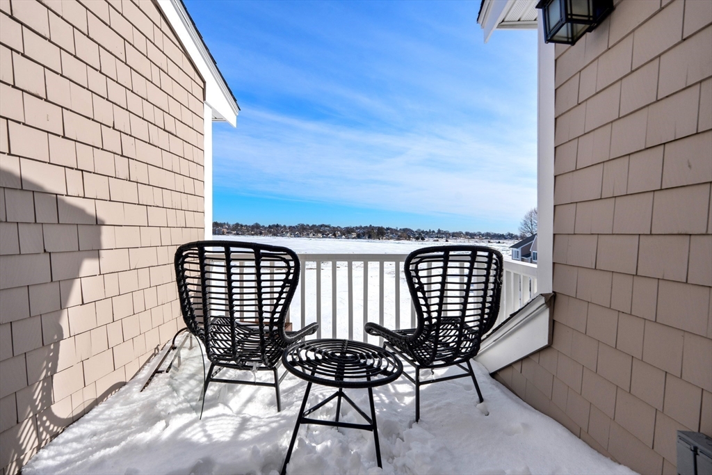 21 Harbourside Road, Unit 26 Quincy, MA 02171 - Photo 13 of 39