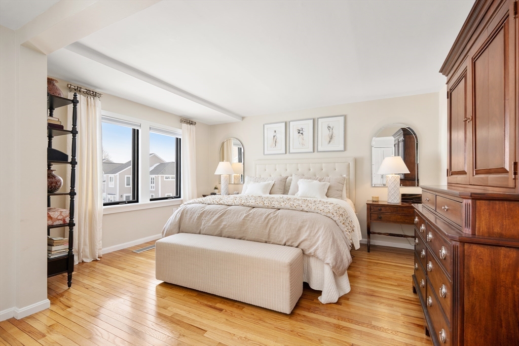 21 Harbourside Road, Unit 26 Quincy, MA 02171 - Photo 16 of 39