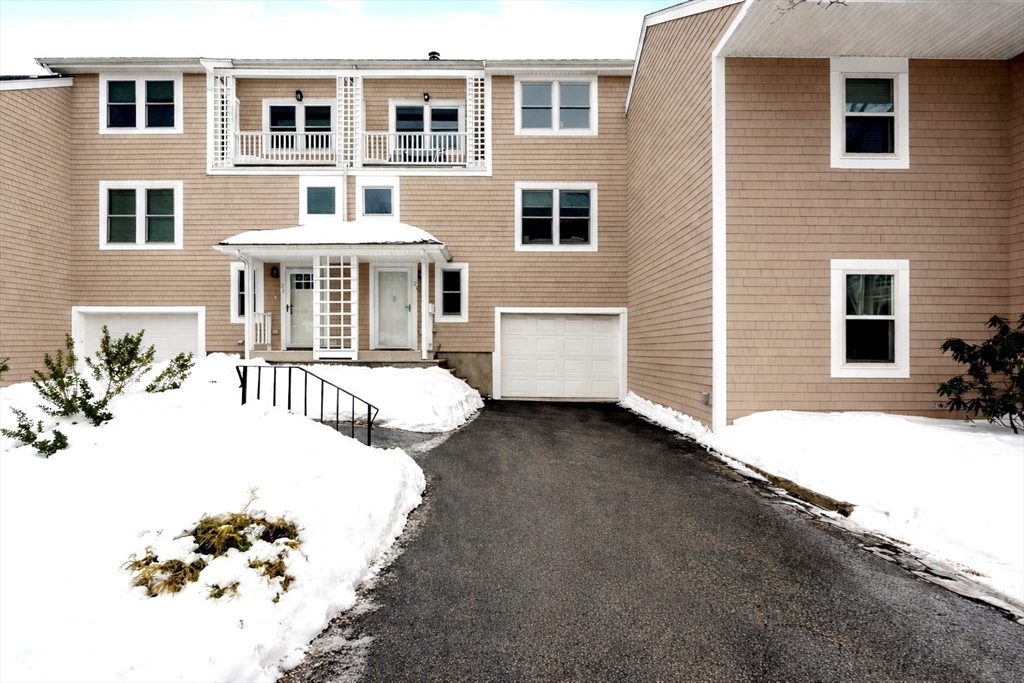 21 Harbourside Road, Unit 26 Quincy, MA 02171 - Photo 29 of 39