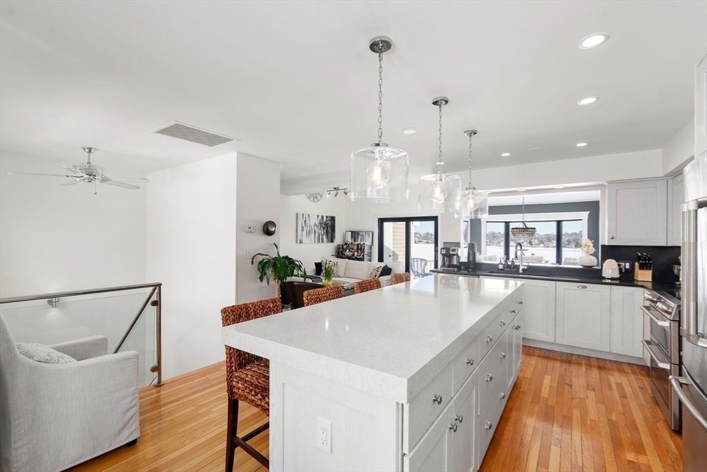 21 Harbourside Road, Unit 26 Quincy, MA 02171 - Photo 7 of 39