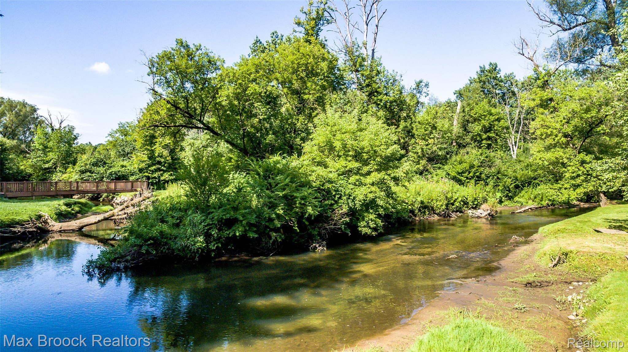 5724 North Livernois Road Rochester, MI 48306 - Photo 45 of 52 DJI_0081.jpg
