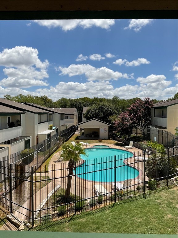 6718 Silvermine Drive, Unit 704 Austin, TX 78736 - Photo 20 of 20 a view of a terrace