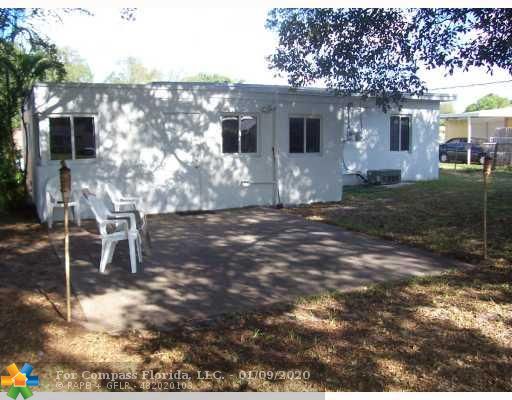 38 Allen Road Hollywood, FL 33023 - Photo 5 of 10 Yard/Garden