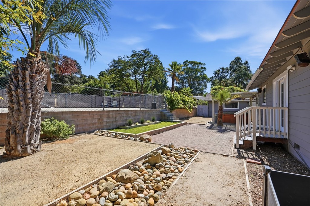 3855 Colima Road Atascadero, CA 93422 - Photo 26 of 53