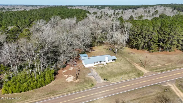$199,999 | 6045 Highway 44, Jayess, MS 39641