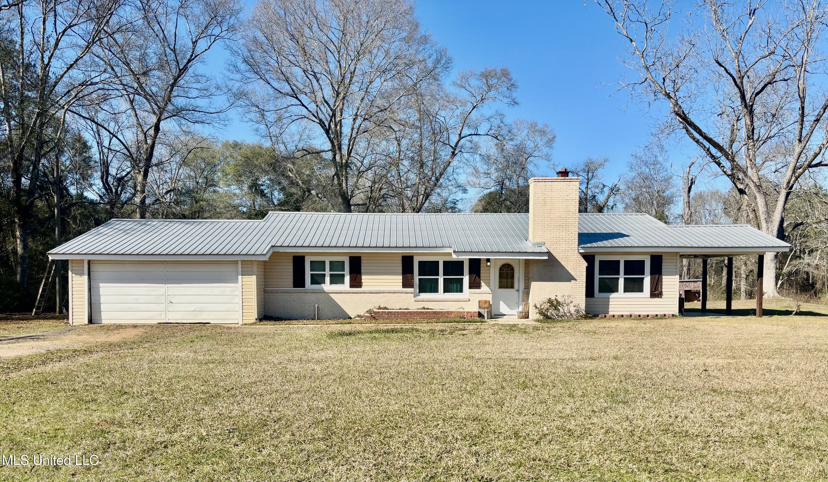 6045 Highway 44 Jayess, MS 39641 - Photo 2 of 21 IMG_1723