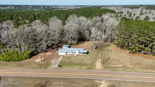 $199,999 | 6045 Highway 44, Jayess, MS 39641