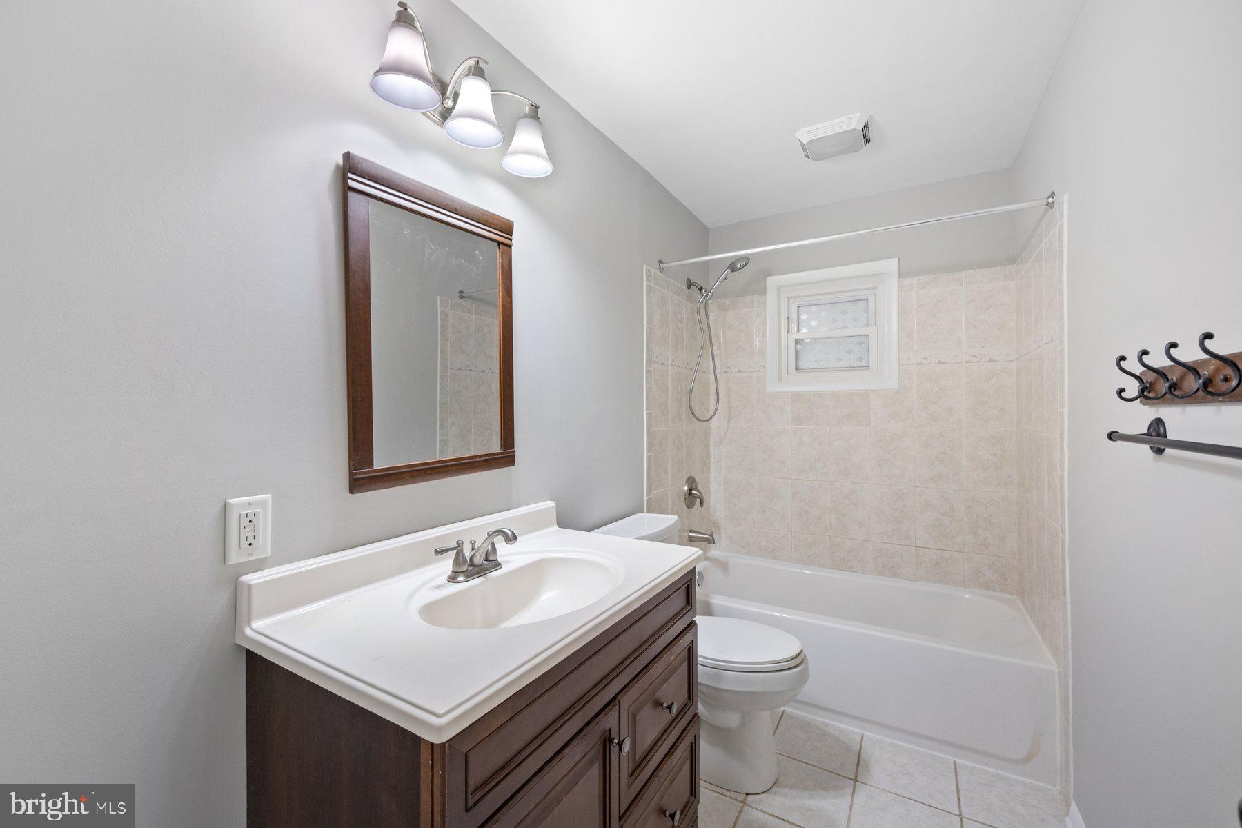 810 Bobby Road Catonsville, MD 21228 - Photo 20 of 36