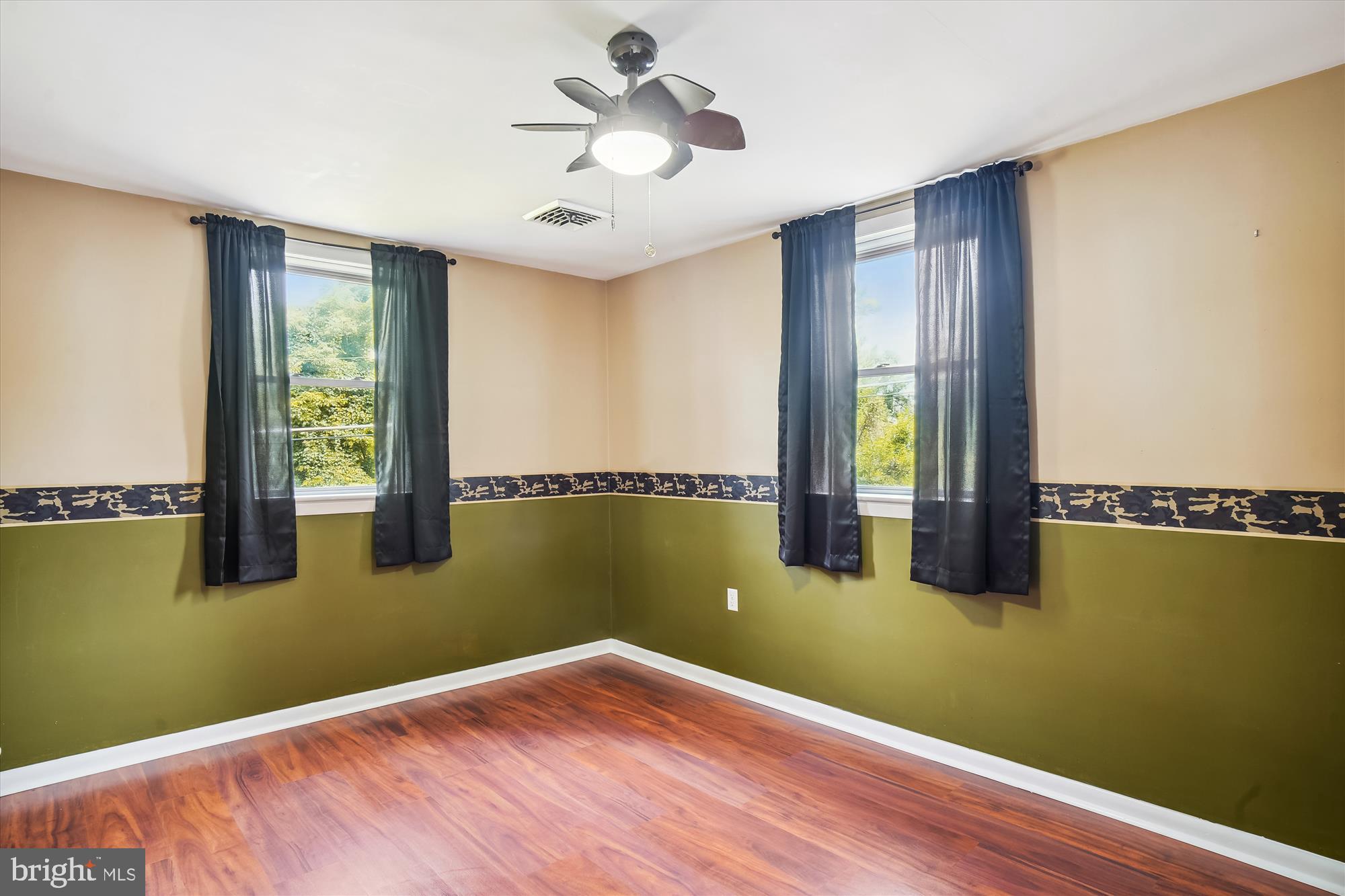 111 Sullivan Road Westminster, MD 21157 - Photo 36 of 40 Bedroom 5