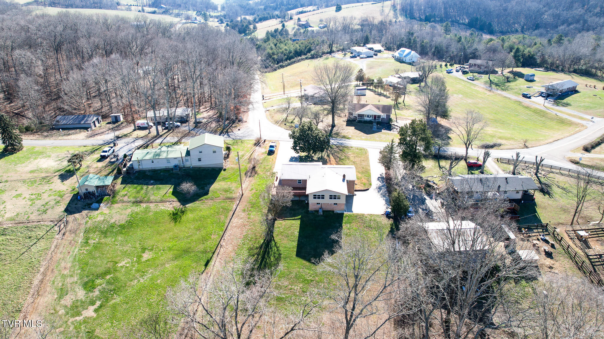 6009 Fall Creek Dock Road Russellville, TN 37860 - Photo 16 of 50 DJI_0546