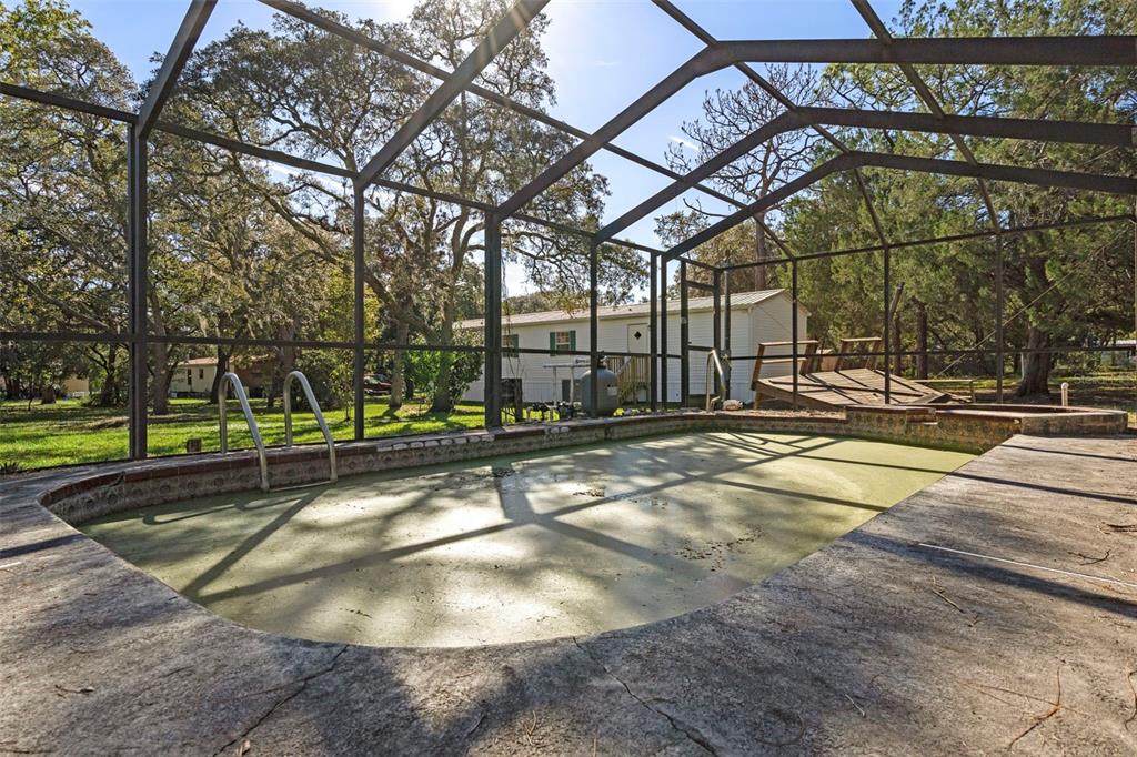4939 West Foxhill Lane Homosassa, FL 34446 - Photo 24 of 37 a view of a basketball court