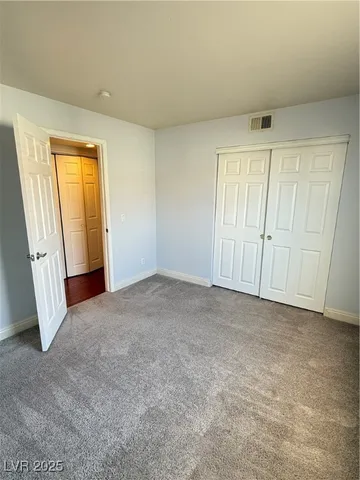 $1,350 | 2801 North Rainbow Boulevard, Unit 211, Las Vegas, NV 89108