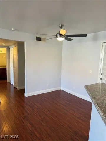 $1,350 | 2801 North Rainbow Boulevard, Unit 211, Las Vegas, NV 89108