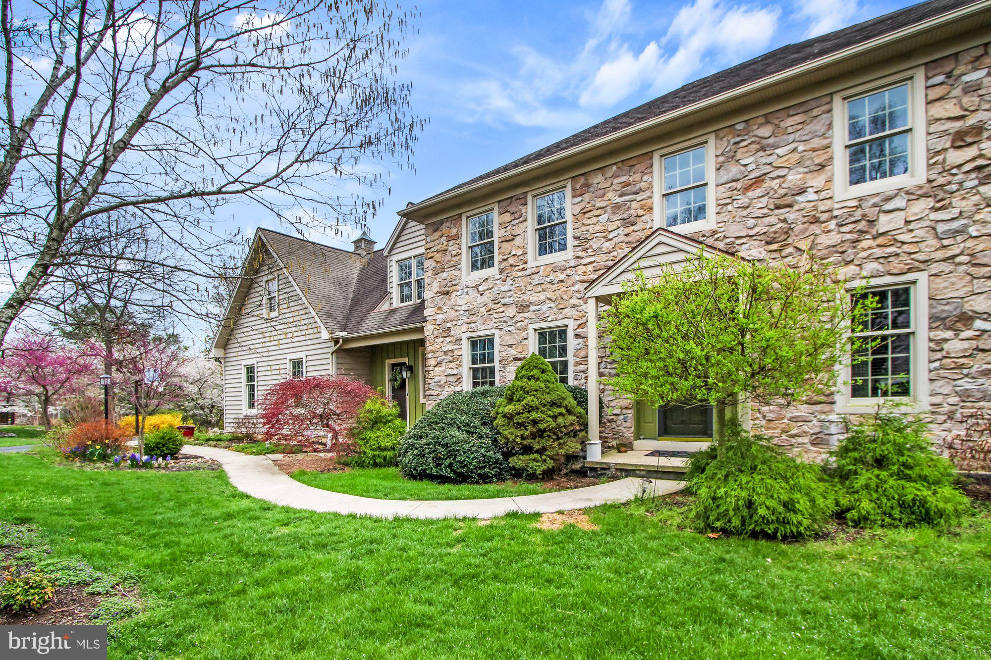 3540 Deininger Road York, PA 17406 - Photo 6 of 13 Gallery Image 6