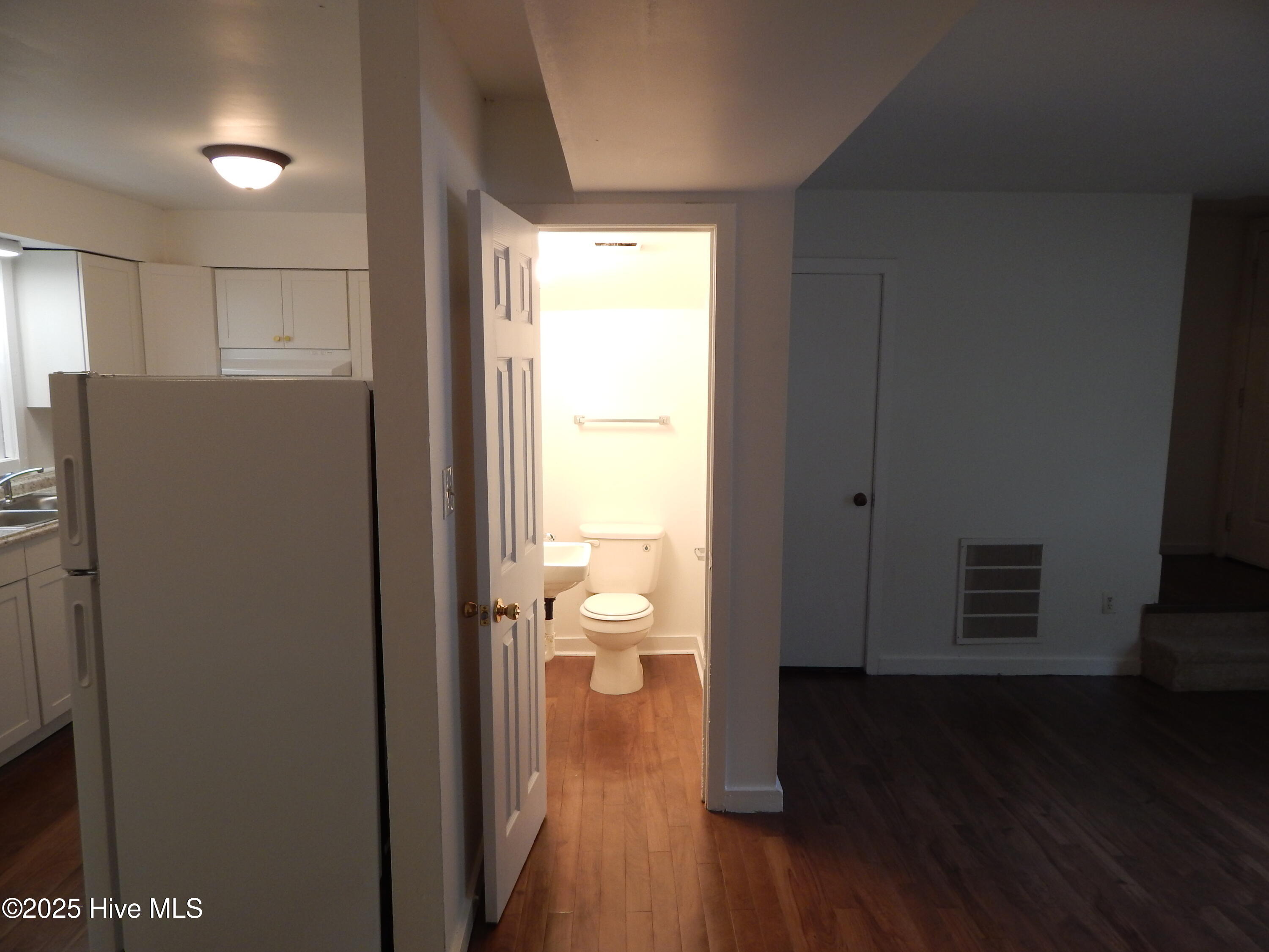 112 Ridge Place Greenville, NC 27834 - Photo 11 of 33 DSCN4442