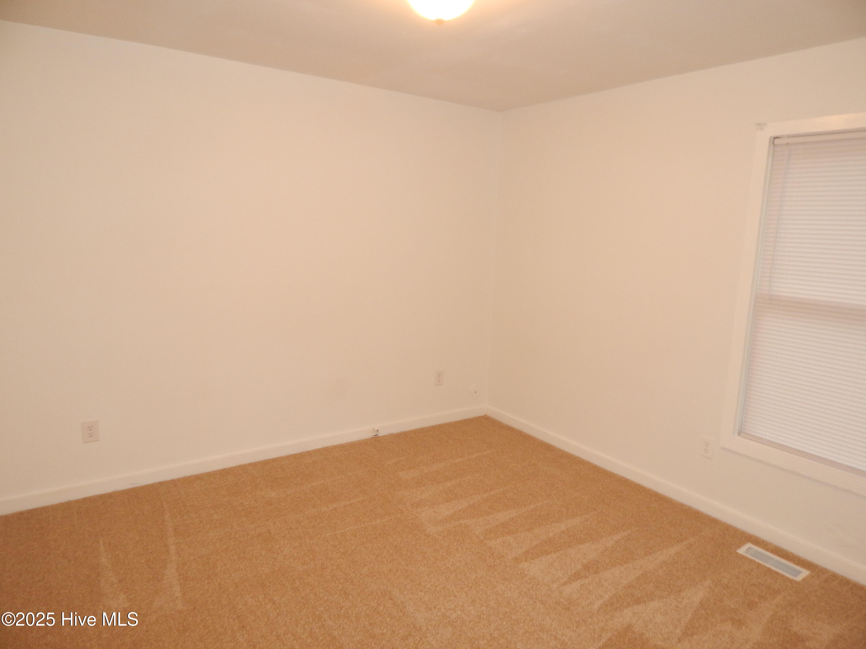 112 Ridge Place Greenville, NC 27834 - Photo 14 of 33 DSCN4448