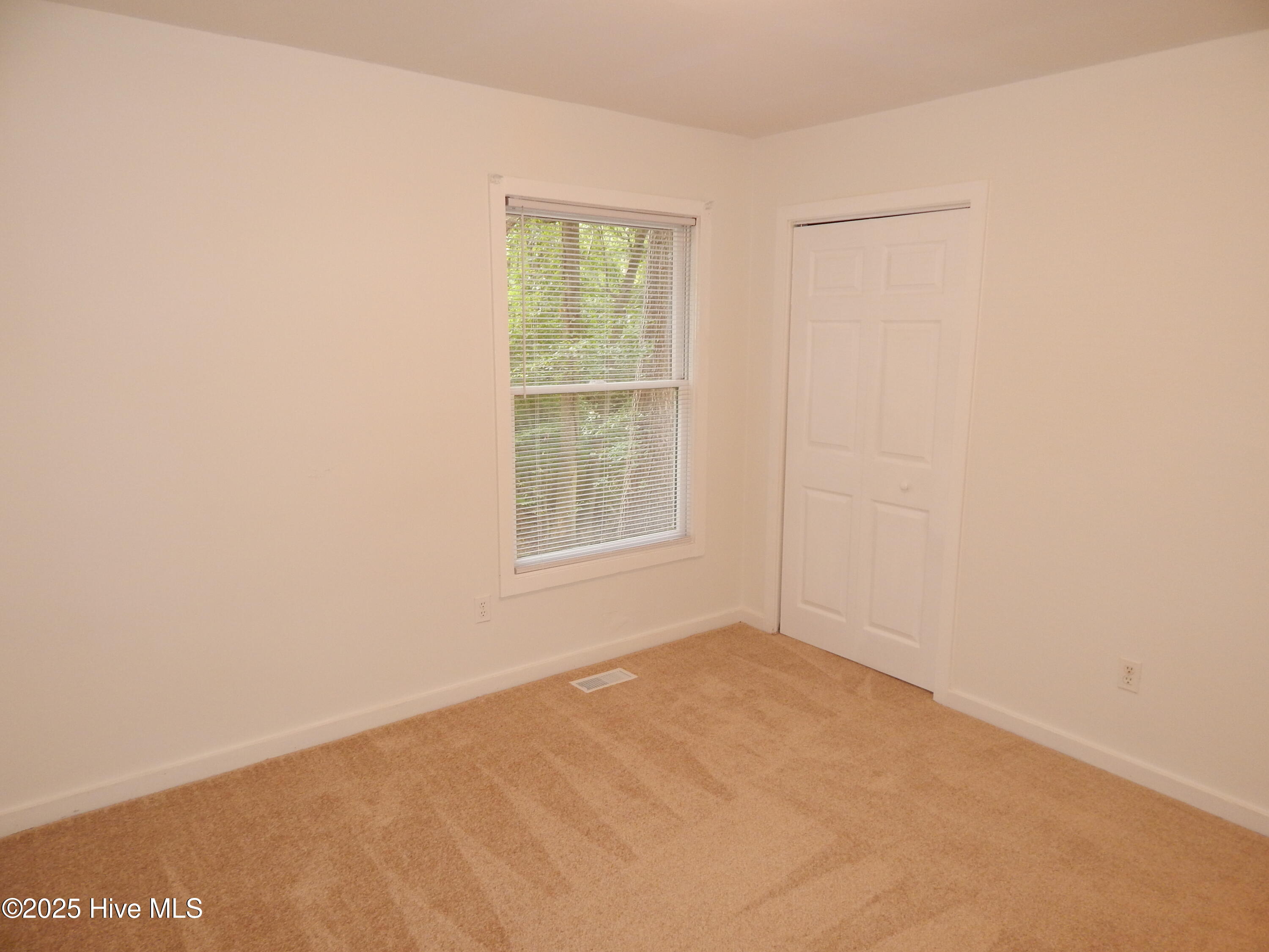112 Ridge Place Greenville, NC 27834 - Photo 15 of 33 DSCN4449