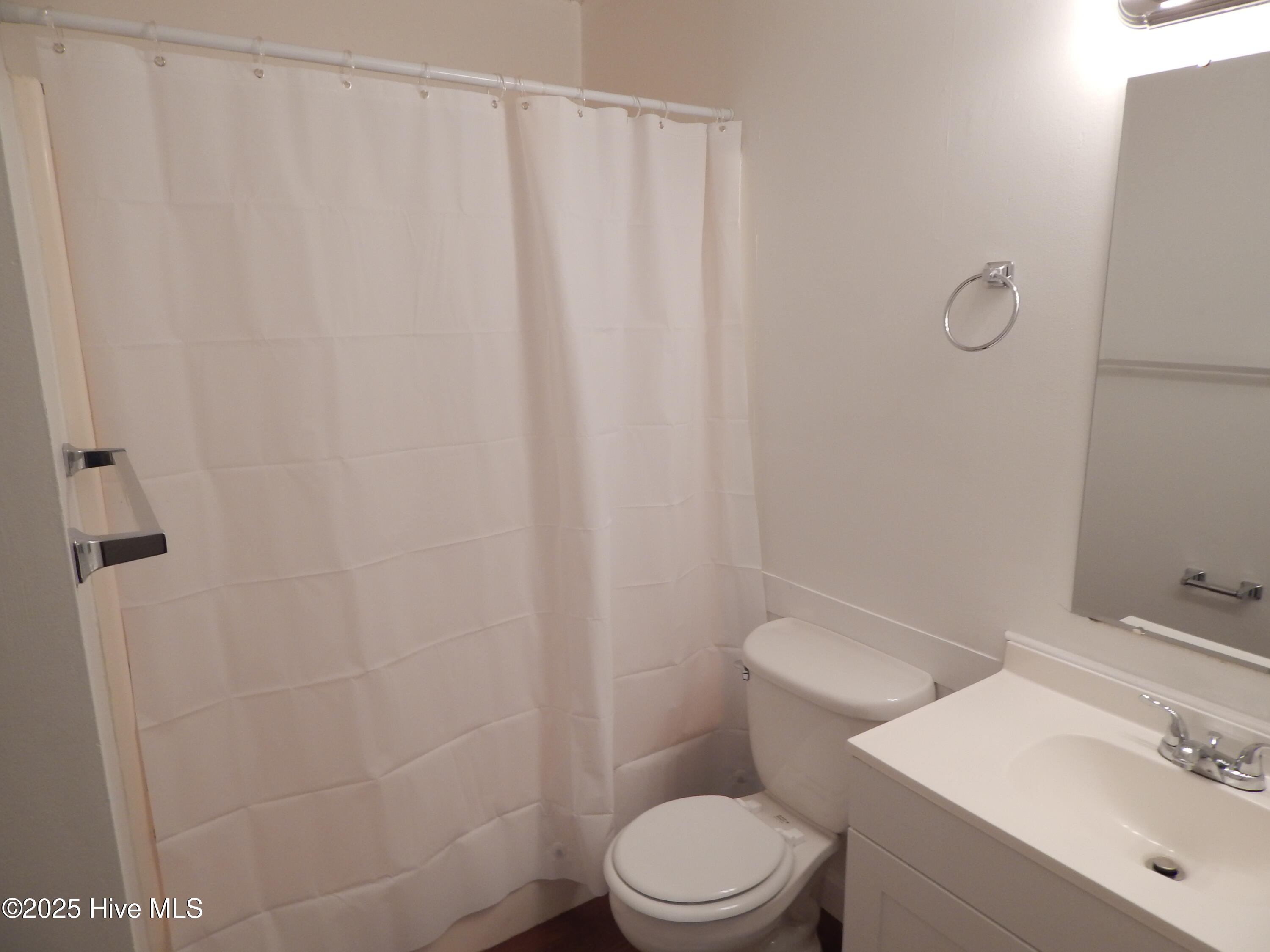 112 Ridge Place Greenville, NC 27834 - Photo 17 of 33 DSCN4451