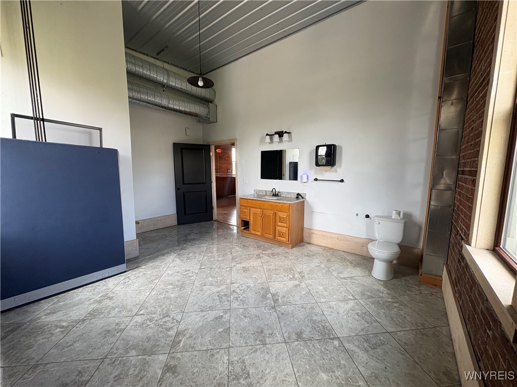 43 Central Avenue Lancaster, NY 14086 - Photo 18 of 19