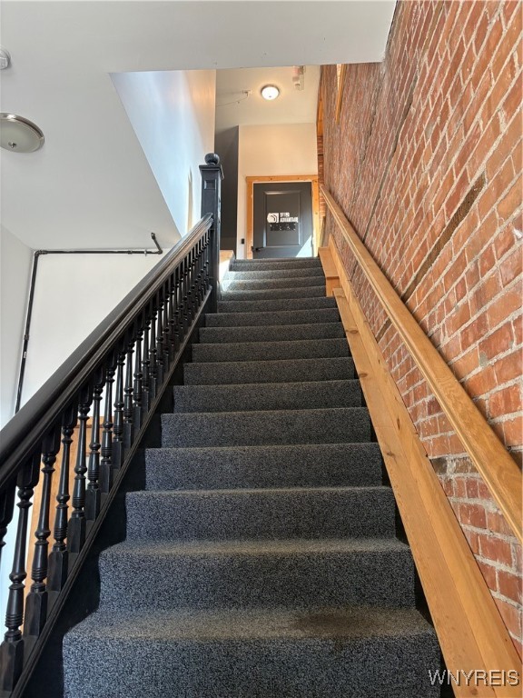 43 Central Avenue Lancaster, NY 14086 - Photo 3 of 19