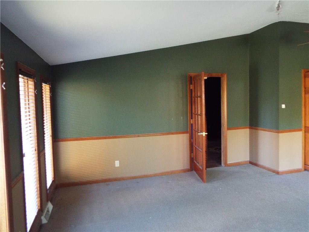 200 Durst Road Irwin, PA 15642 - Photo 10 of 25 Gallery Image 10