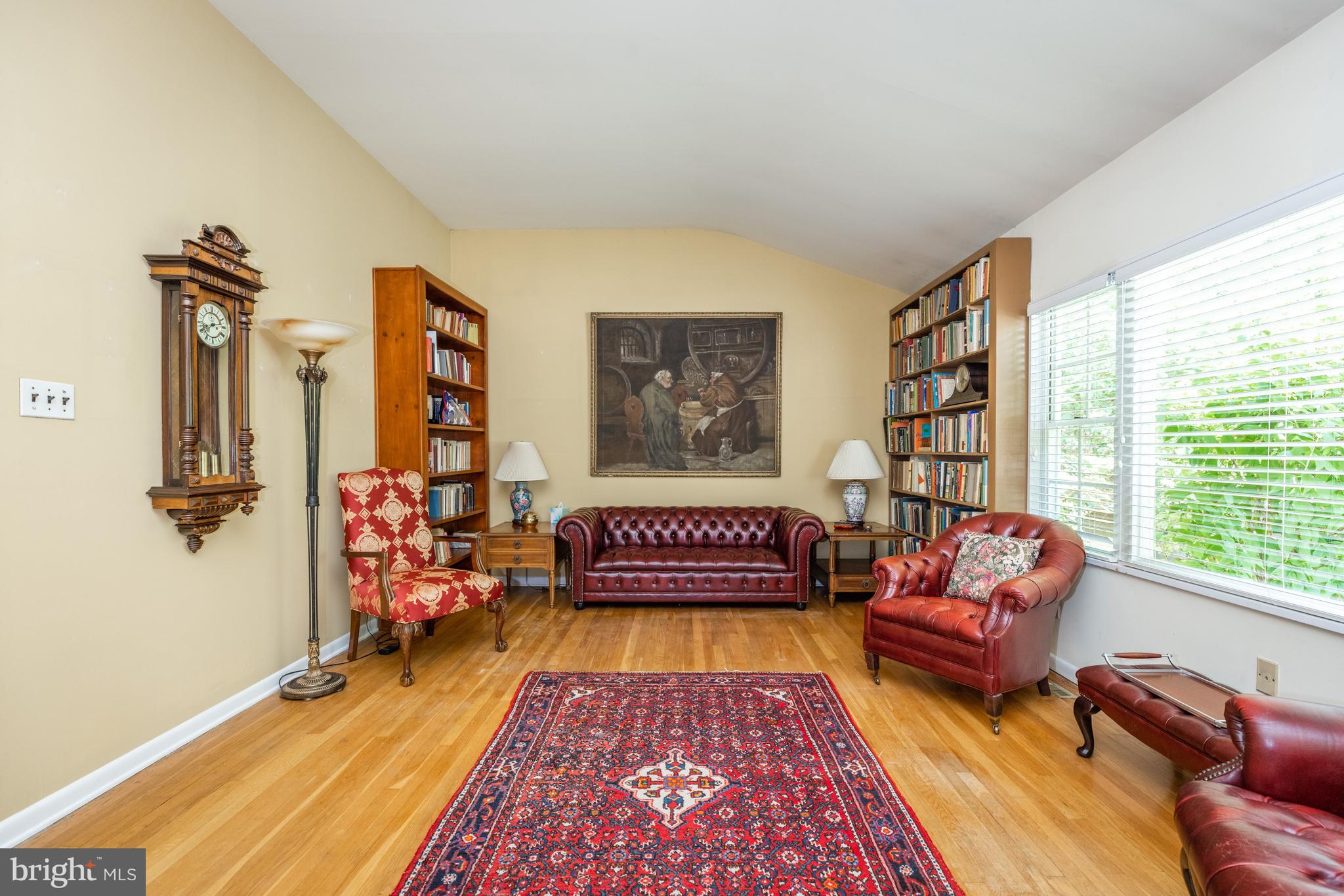 25 Ardmore Road Newark, DE 19713 - Photo 16 of 32 Gorgeous Hardwood Floors