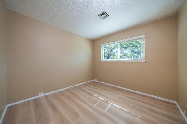 $425,000 | 4185 Meander Drive, Redding, CA 96001
