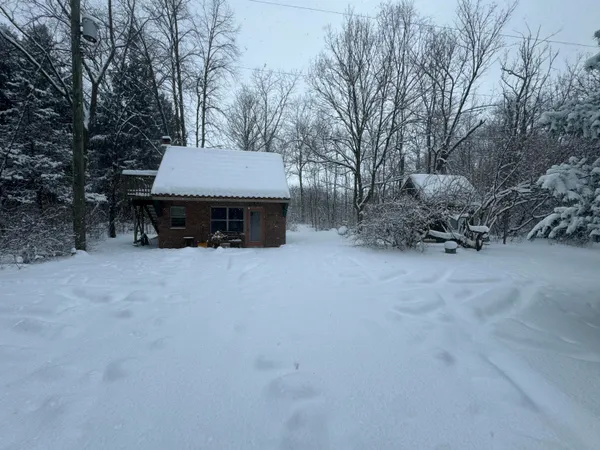 $420,000 | 74129 8th Avenue, South Haven, MI 49090