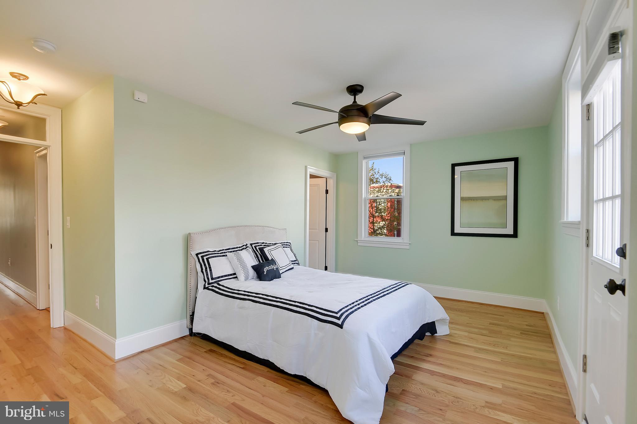 400 G Street Northeast Washington, DC 20002 - Photo 11 of 29 Bedroom (Master)
