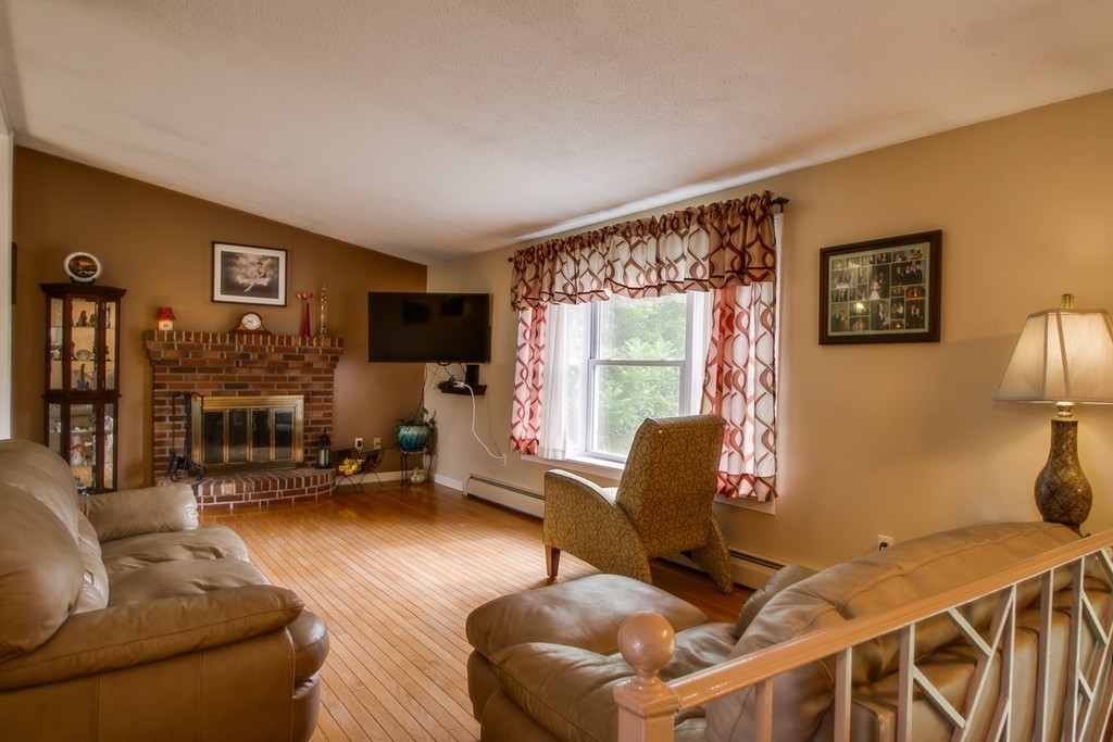 5 Roland Road Worcester, MA 01606 - Photo 8 of 30 Gallery Image 8