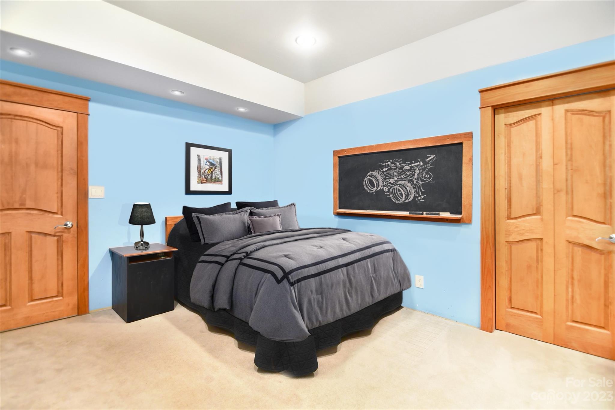 19201 Davidson-Concord Road Davidson, NC 28036 - Photo 18 of 47 a bedroom with a bed and window