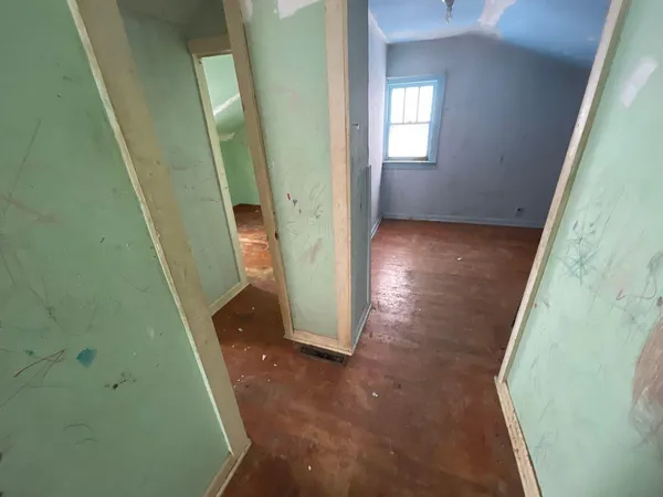 $72,500 | 320 Lutzke Road, Saginaw, MI 48609