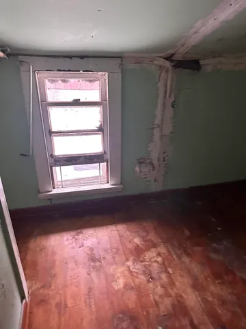 $76,800 | 320 Lutzke Road, Saginaw, MI 48609