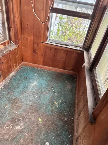 $76,800 | 320 Lutzke Road, Saginaw, MI 48609