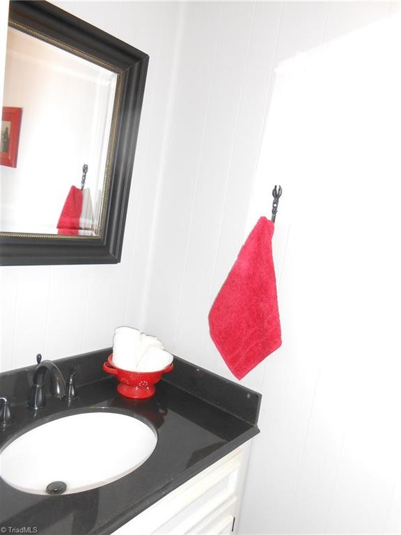 1197 Pleasant Ridge Road Greensboro, NC 27409 - Photo 17 of 30 Gallery Image 17