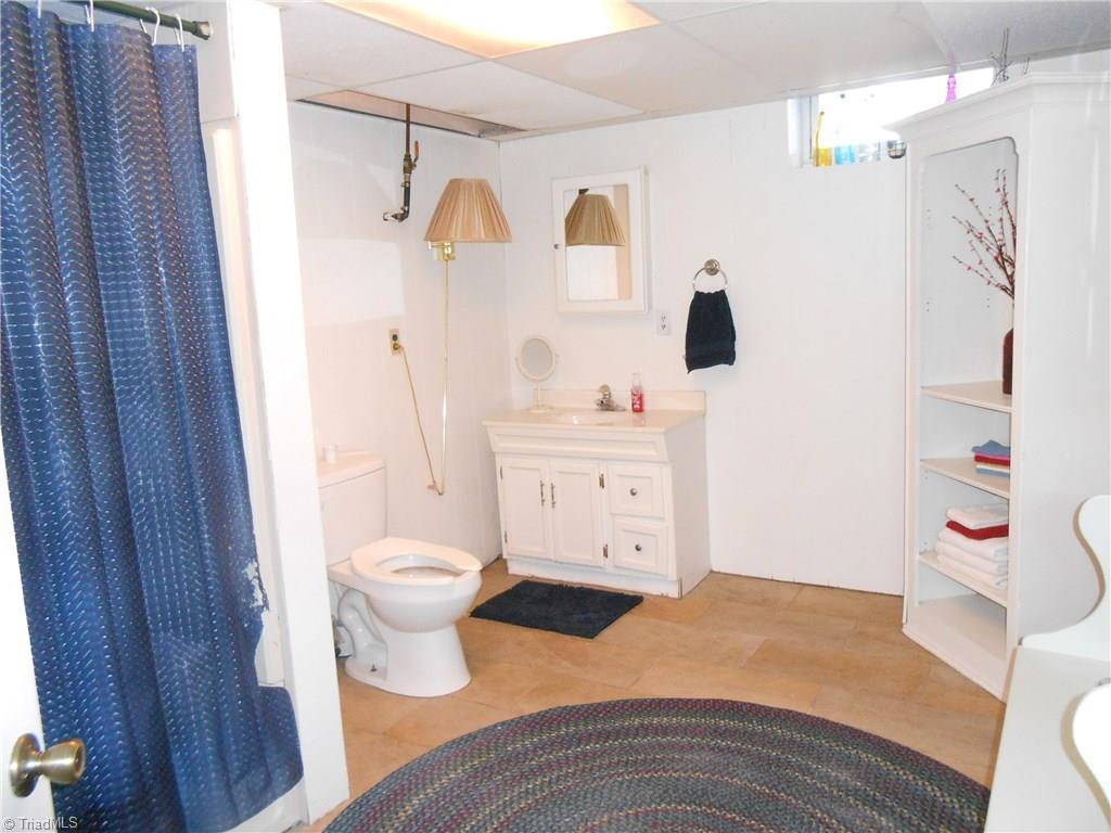 1197 Pleasant Ridge Road Greensboro, NC 27409 - Photo 19 of 30 Gallery Image 19
