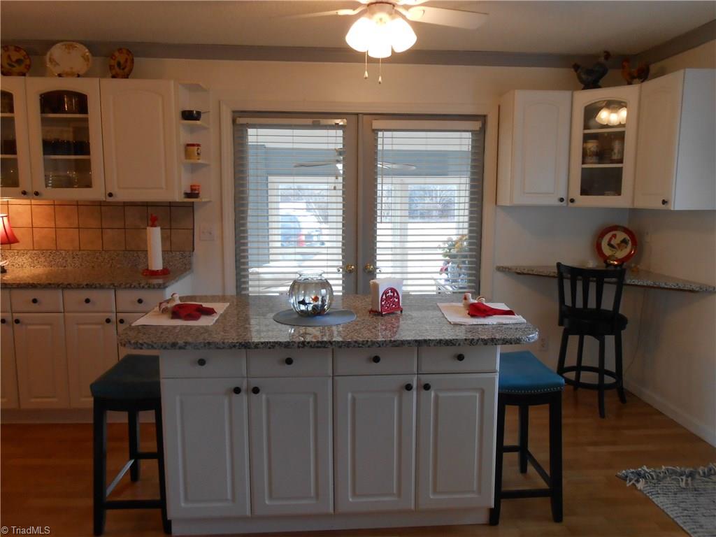 1197 Pleasant Ridge Road Greensboro, NC 27409 - Photo 8 of 30 Gallery Image 8