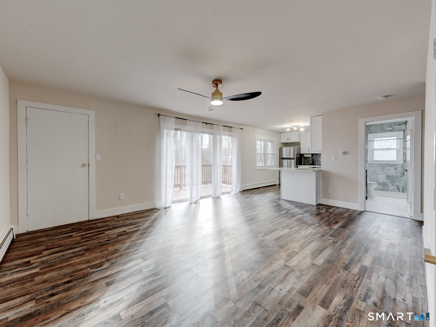 Undisclosed Address Cheshire, CT 06410 - Photo 4 of 27