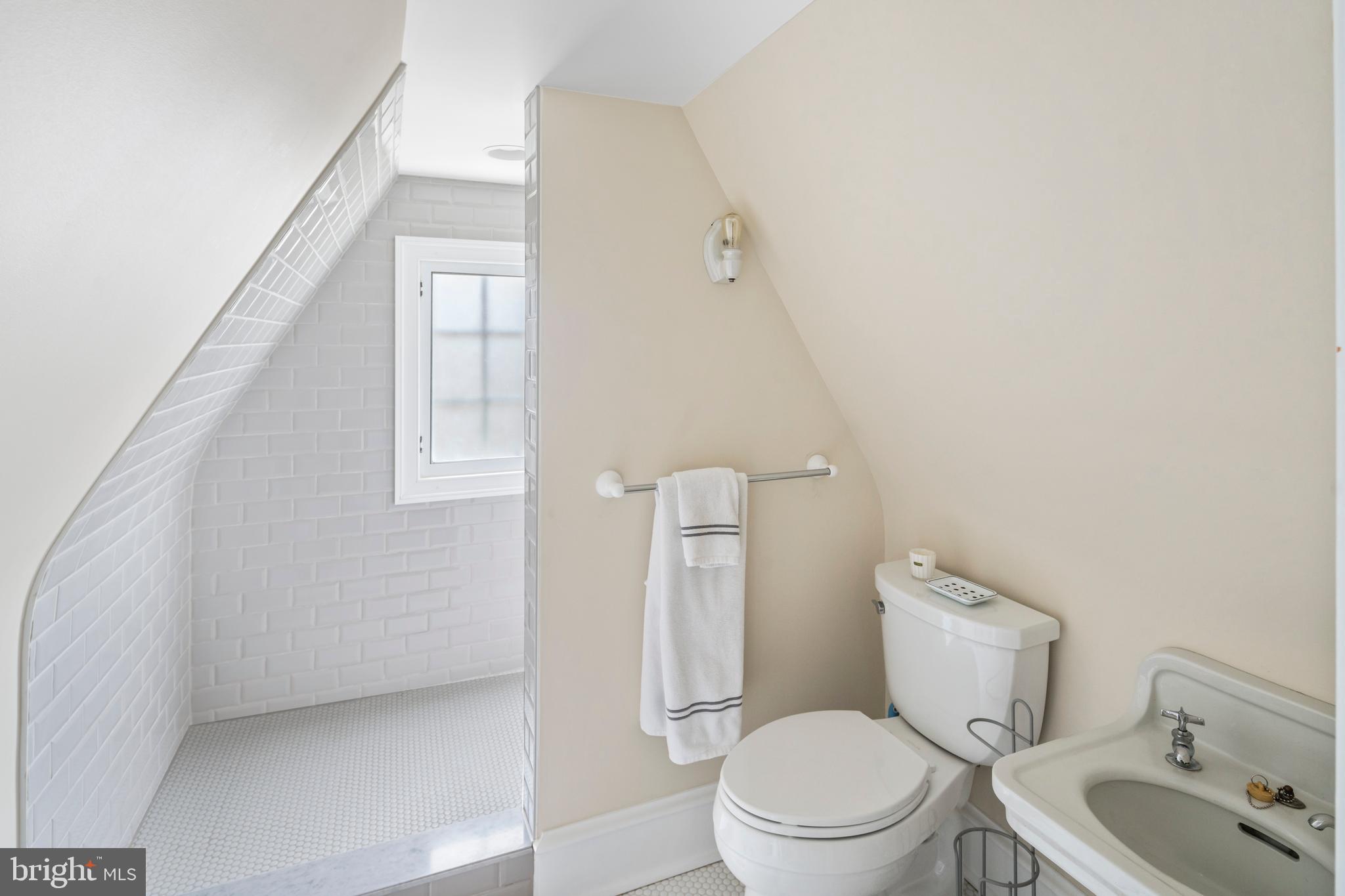 18 Fariston Road Wayne, PA 19087 - Photo 35 of 47