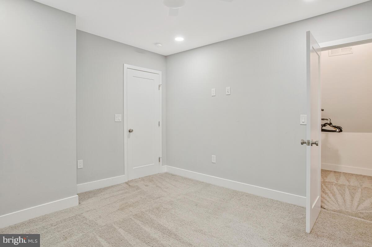 6204 Everall Avenue Baltimore, MD 21206 - Photo 29 of 34 a view of room