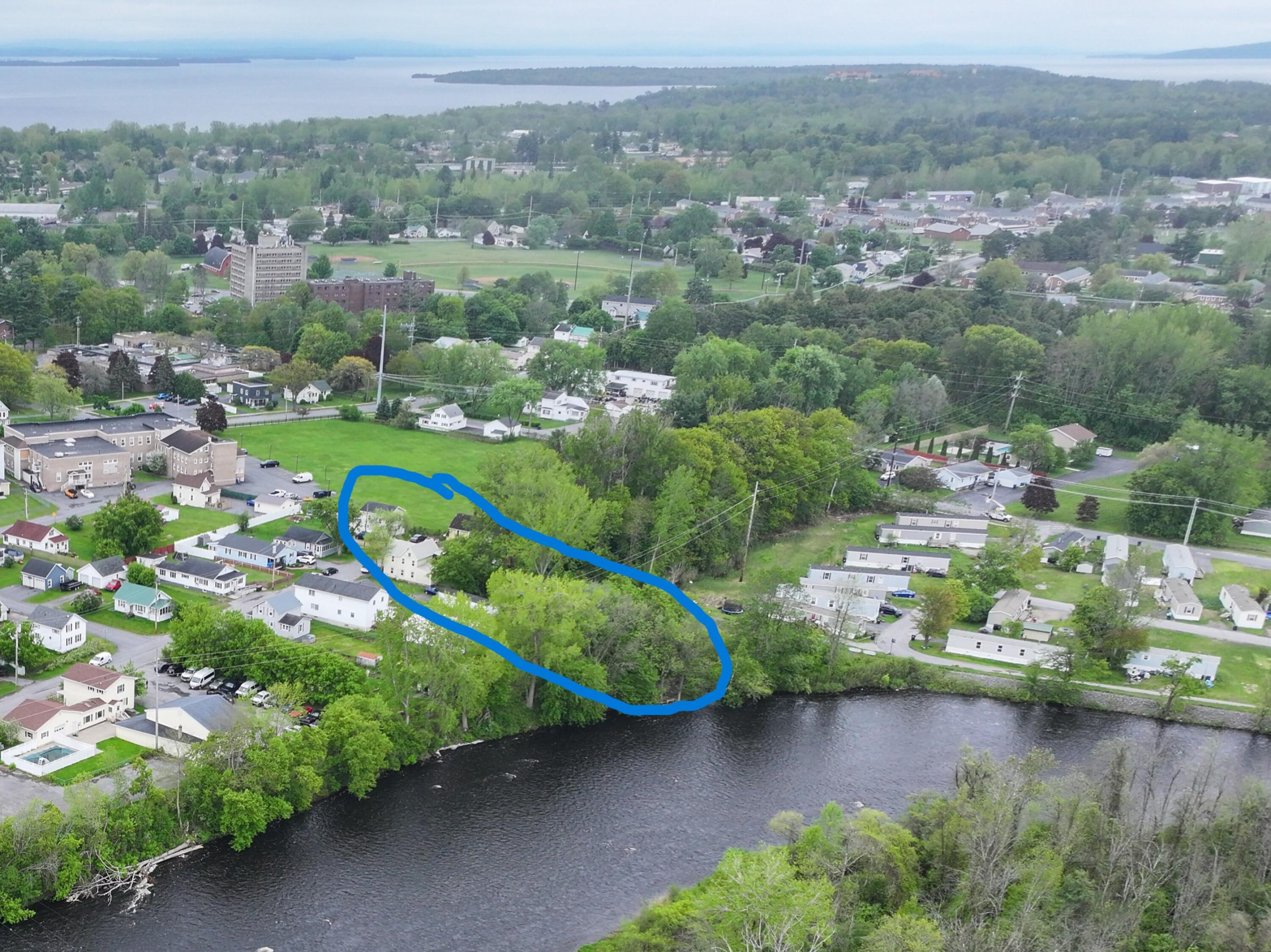 24 Riverside Avenue Plattsburgh, NY 12901 - Photo 6 of 22