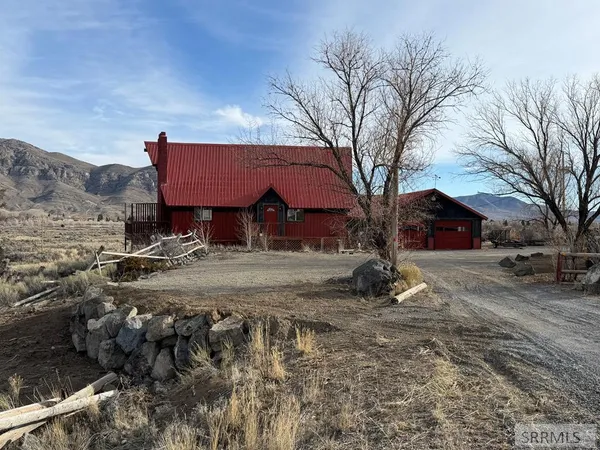 $430,000 | 2440 Cannon Road, Arco, ID 83213