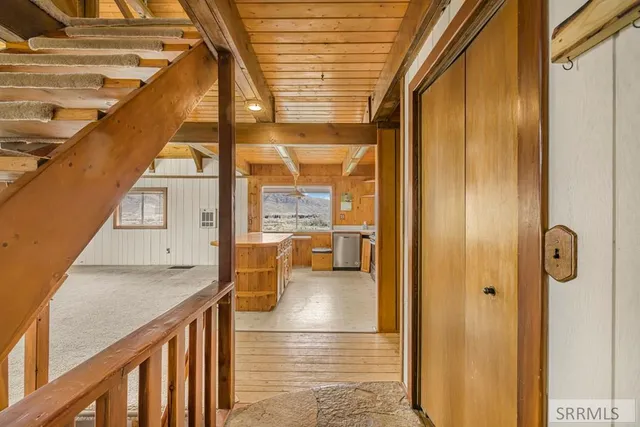 $435,000 | 2440 Cannon Road, Arco, ID 83213