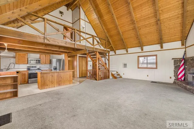 $435,000 | 2440 Cannon Road, Arco, ID 83213