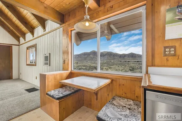 $435,000 | 2440 Cannon Road, Arco, ID 83213