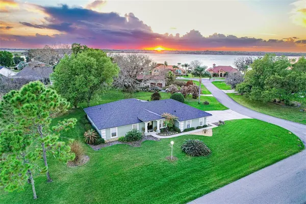 $449,900 | 103 Glistening Drive, Auburndale, FL 33823