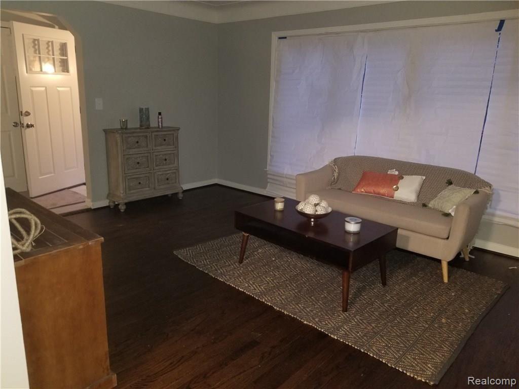 15904 Ashton Road Detroit, MI 48223 - Photo 3 of 8 20171207_170912.jpg