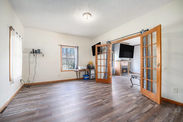 $299,900 | 70219 South River Road, White Pigeon, MI 49099