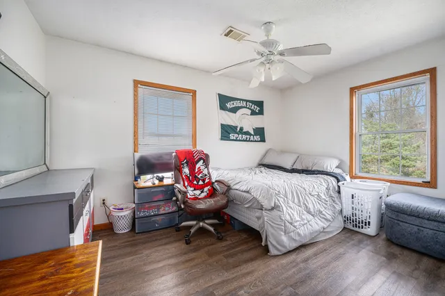 $299,900 | 70219 South River Road, White Pigeon, MI 49099