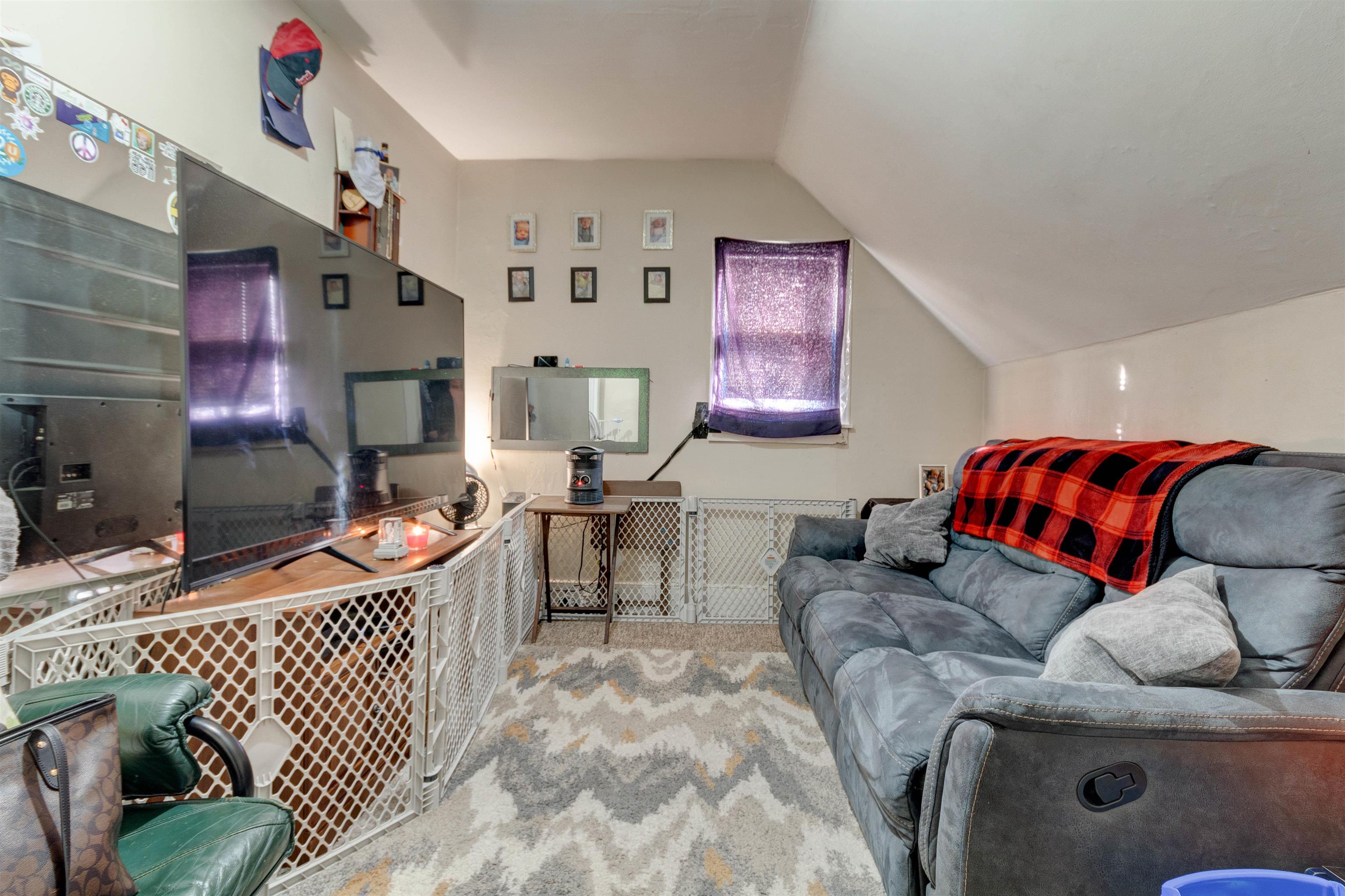 357 Amherst Street Manchester, NH 03104 - Photo 20 of 31 Gallery Image 20